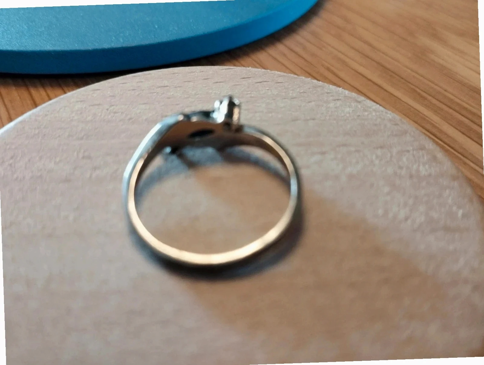 Bague fantaisie vintage en plaqué or. Taille 56.5 – photo 4